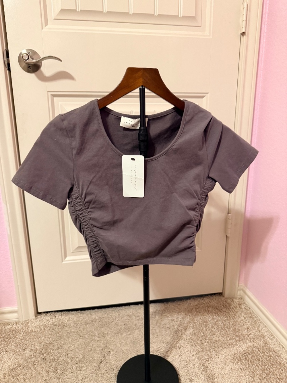 American Treads NWT Cropped Charcoal Top w/ cinch sides size S